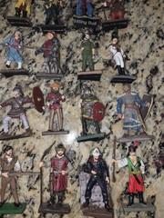 Soldiers Of Italy Lot Of 69 Figures With 2 Binders. Soldatini D’italia