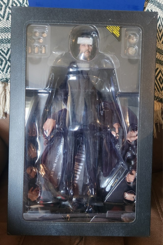The Hot Toys MMS 504 John Wick (Chapter 2) is a highly detailed 1/6 scale…