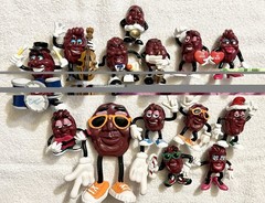 California Raisins PVC Figures Lot of 4 Vintage 1987 CALRAB