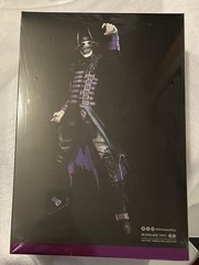 The Batman Who Laughs Black and White Accent Edition Gold Label 7″ Action Figure
