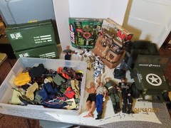 Huge lot of GI Joe 1:6 figures Jeep accessories clothes footlockers very cool