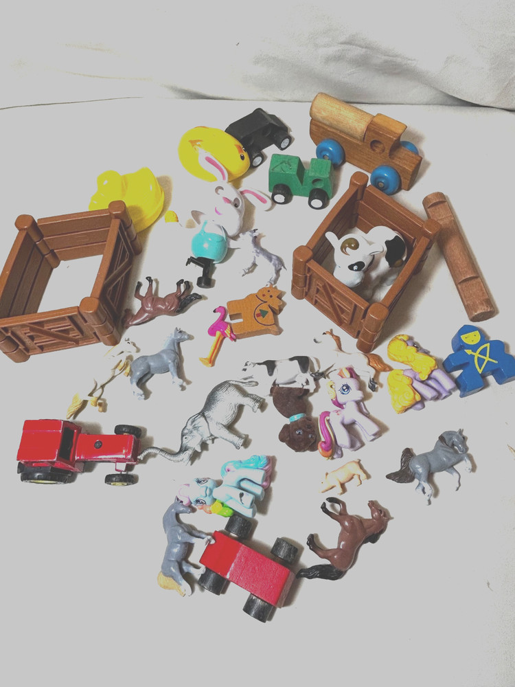 Vintage Lot of Animal Figures Random Mixed Hard Plastic & Rubber Toys