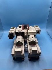 Transformers G1 Metroplex Hasbro Action Figure 1985 Takara Incomplete