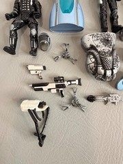 Lost In Space 5″ Action Figure Lot & Some Accessories Trendmasters Vintage 1997