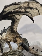 2005 McfarlaneDragons Quest for the Lost King Komodo Clan Dragon Series 1