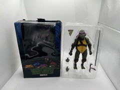 NECA Teenage Mutant Ninja Turtles Donatello Action Figure Staff Extra Hands