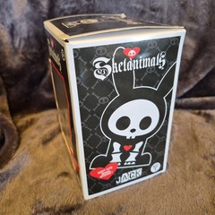 Skelanimals Diego The Bat Series 1 Hasbro Vinyl Figure NEW Box Damage see photos