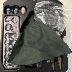 Mezco Toyz 1:12 Collective Marvel DOCTOR DOOM/Jet-Pack 99% CIB DAMAGED READ DESC