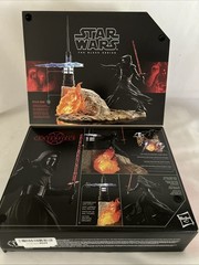 Star Wars “KYLO REN” The Black Series Light-Up Centerpiece NOB