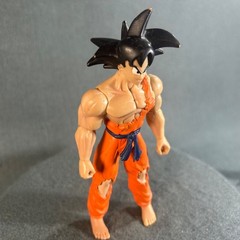 Dragon Ball Z Battle Damaged Barefoot Goku Action Figure 2003 Jakks Pacific DBZ