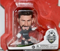 SoccerStarz – Liverpool F.C. Alisson Becker – Home Kit (2025 version) Figure