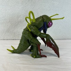 MISSING 1 LIMB Tsuburaya Productions Kamacuras Godzilla Kaiju Figure 1990 6″
