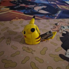 Pikachu Pokemon Mini Stapler Nintendo 1999 Collectible Toy Figure Vintage Retro