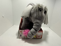 NRFB 2007 DR. SEUSS “HORTON HEARS A WHO “ PLUSH BLOCKBUSTER EXCLUSIVE