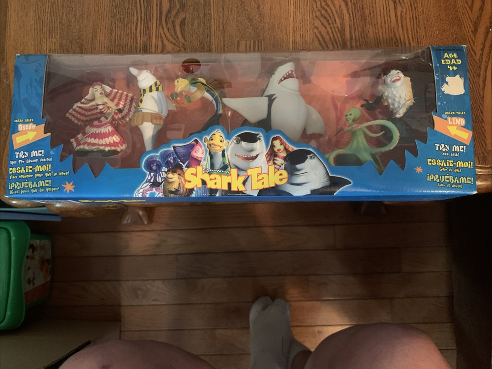 RARE 2004 Hasbro Shark Tale 6-Figure Set MISB New Oscar Lola Dolphin Lenny Luca