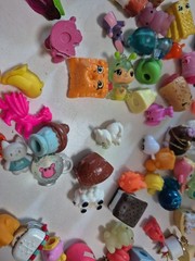 Shopkins & Other Minis Mixed Lot