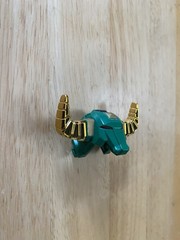 Power Rangers Original Bull Head Green Helmet with Horns Zeo Megazord – Original