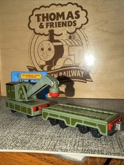 BREAKDOWN TRAIN CRANE ! THOMAS FRIENDS TRAIN Diecast TAKE N PLAY ALONG Card
