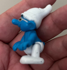 Kermit The Frog The Muppets Vintage (1986) Pvc Toy, and 2 Smurfs
