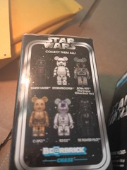 Selling Unopened Be@rBrick 100% StArWaRS CHASE Mystery blind Box