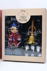 Herocross Disney Sorcerer Mickey and the Magic Broom Hybrid Metal Figuration 009