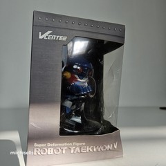 Robot Taekwon V SD Figure V Punch V Center X Dunking Donuts Exclusive Box Damage