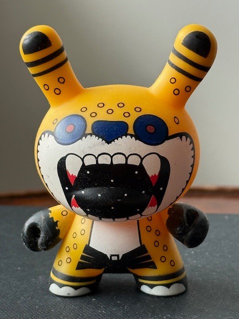 Kidrobot Dunny Azteca Series 1 N.A.H.U.A.L. Jaguar 3″ Vinyl Figure Nahual 2007