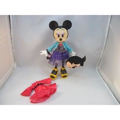 Disney Minnie Mouse Vinyl Plastic Poseable Doll with Accessories