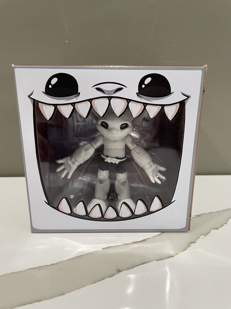 Plunderlings Feral Zombone Lone Coconut Action Figure Monster Zombie New