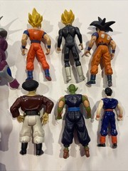 Vintage Dragon Ball Z Action Figure Lot of 14