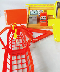 Mattel Big Jim Sky Commander Replacement Parts Crane Basket Table Ladder Vtg 12