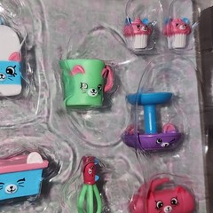 Shopkins Happy Places Muffin Kitty Kitchen Decorator’s Pack Playset 56477