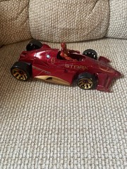 IRON MAN’S ~ STARK MOTOR RACING F1 RACING CAR WITH IRON MAN FIGURE 2010