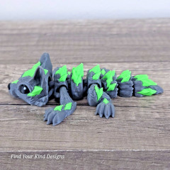 Crystal Wolf 3D Articulated Flexi Fidget Toy Gift- Collectible Desk Pet
