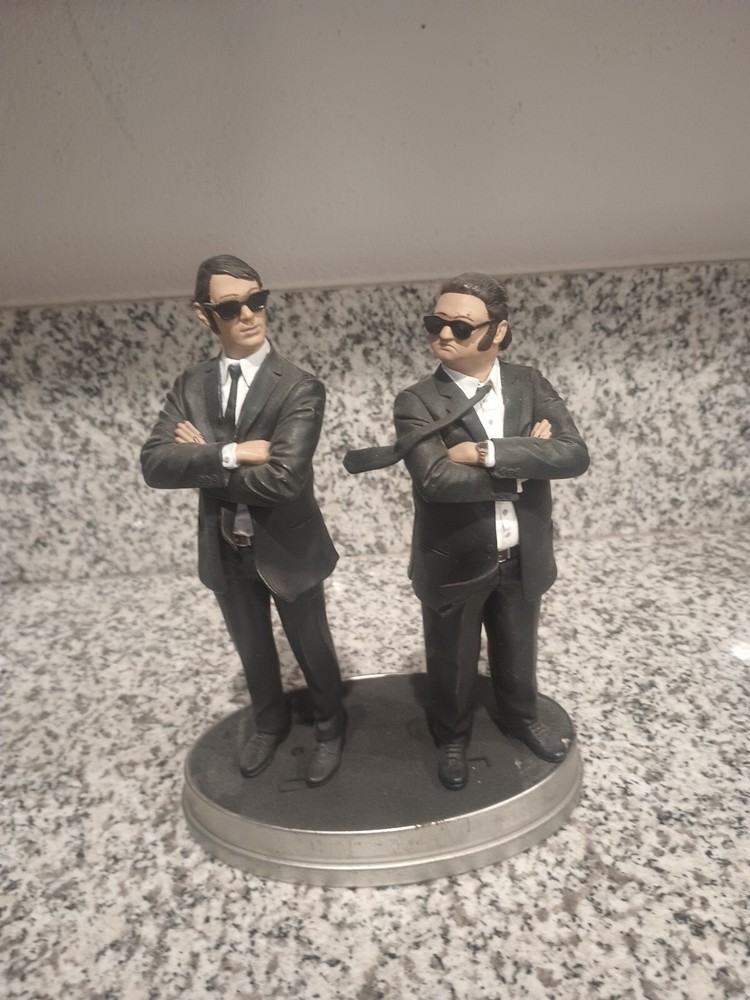 The Blues Brothers Jake and Elwood 7-Inch Movie Icons Statue Set