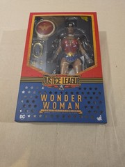 Hot Toys 1/6 Mms506 Justice League Wonder Woman Comic Concept Action Figure