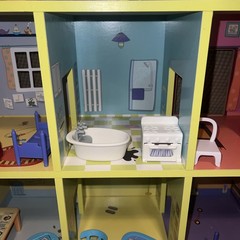 Peppa Pig Wooden Deluxe Playhouse Dollhouse 8 Rooms + 30 Accessories & Figures