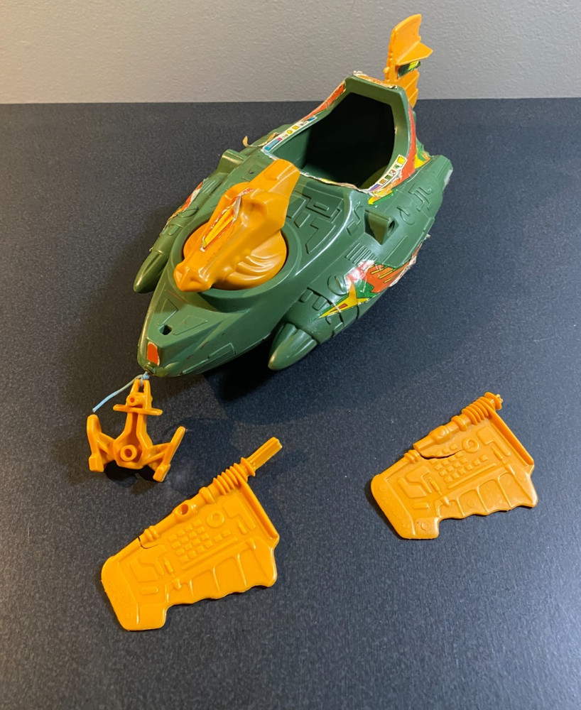 Vintage MOTU 1981 Mexico Wind Raider (with broken wings)