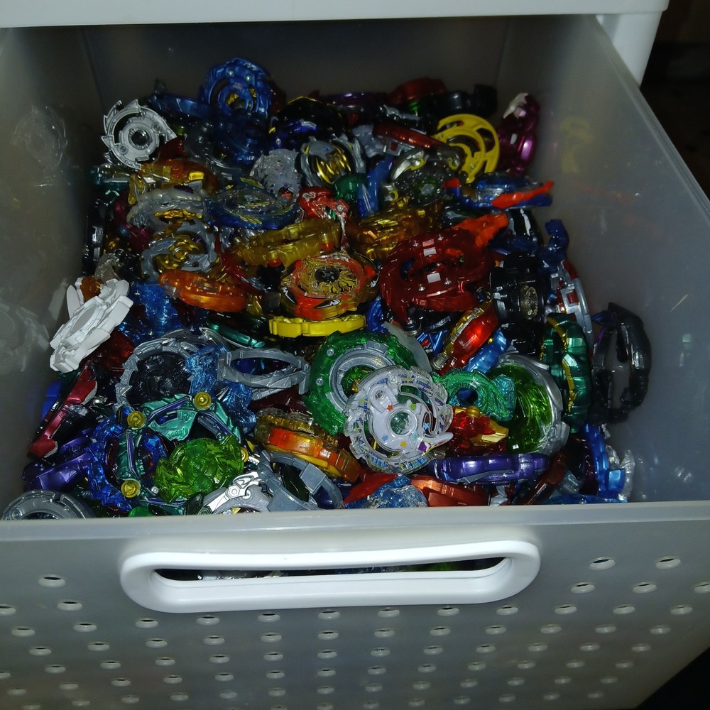 (READ DESC) One Random Takara Tomy Beyblade Combo