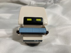 Disney Pixar Wall-E Space Clean ‘N’ Go M-O Figure 2″ Robot Die Cast