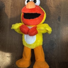 Just Play Sesame Street Chicken Dance Elmo Animated Dances And Sings TESTED 13”
