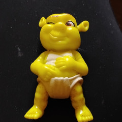 Shrek Yellow Ogre Baby Figurine Toy, Plastic, White Diaper, Cartoon TV Theme