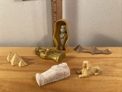 Egyptian Mummy King Tut NEFERTITI Cleopatra Pyramid Sphinx Tomb Artifact Figures
