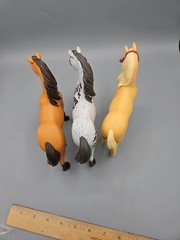 DreamWorks Spirit Riding Free Horses 2017 Chica Linda Palomino Bluffs Lot Of 3