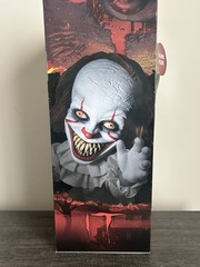 Mega Scale IT Horro Movie Talking Sinister Pennywise 15″ Doll -Read Description