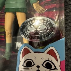 McFarlane Toys DanDaDan Dan Da Dan Momo Platinum Edition Action Figure