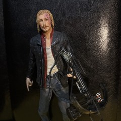 The Walking Dead DWIGHT 7 Inch Action Figure Free Shipping