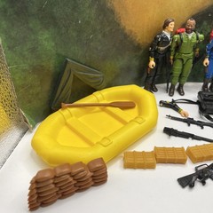 Vintage 1983 Galoob A-Team 3¾” Action Figure Headquarters Set w/ accessories