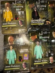 Breaking Bad Mezco Lot of 6 Action Figure Set Collection.