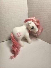 Vintage 1983 G1 Hasbro My Little Pony Earth Pony SUNDANCE Pink and White (C4)